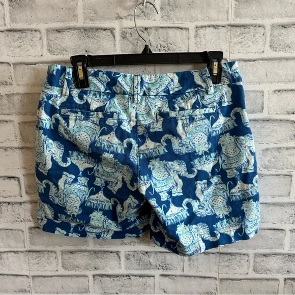 Women’s Lilly Pulitzer Jayne stretch blue elephant 7” shorts Size 2 - Picture 2 of 5